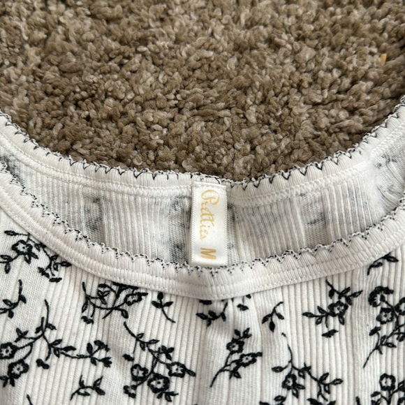 Pretties tee shirt dress - Picture 2 of 4